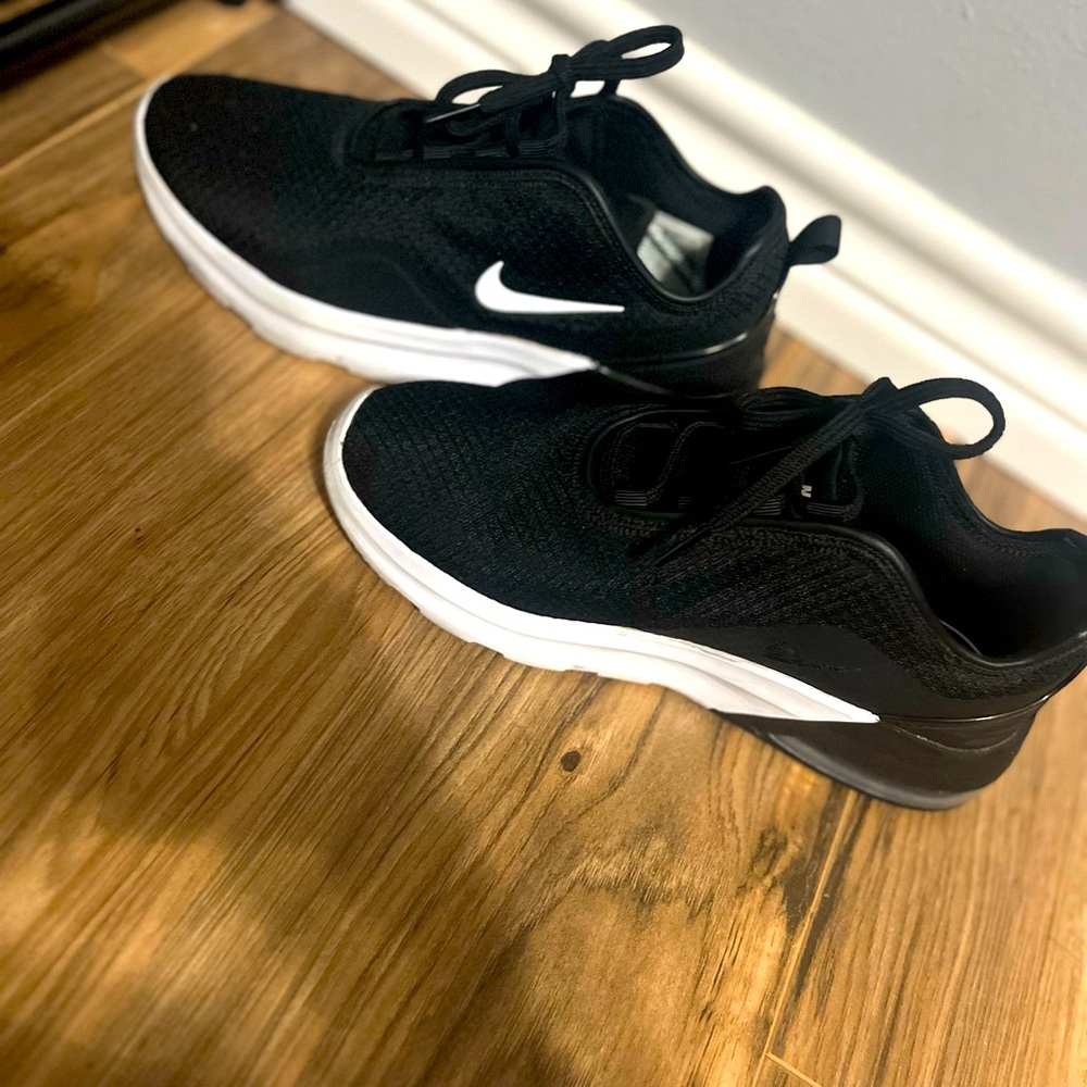 Women Nikes